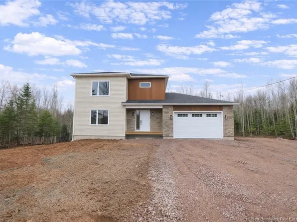 1141 La Vallee Rte, Dieppe, NB E4K 1A4