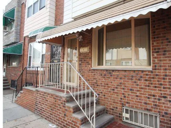 2636 S 10th St, Philadelphia, PA 19148