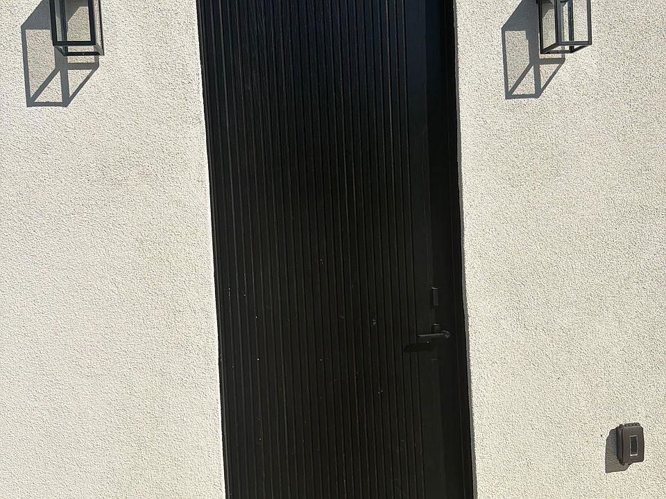 1st image of 15929 Harvard St