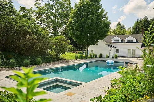 41 Seelbach Ln Photo 1