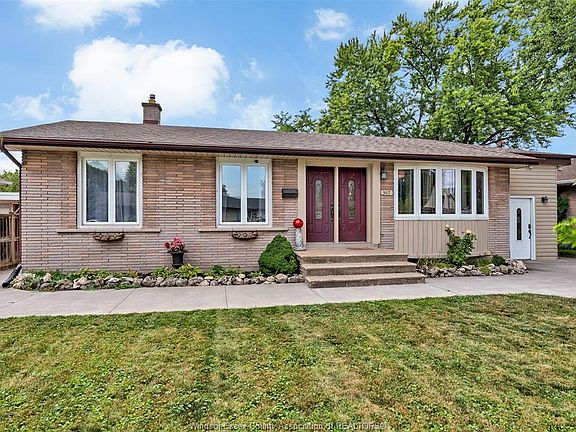 3rd image of 3417 Woodlawn Ave