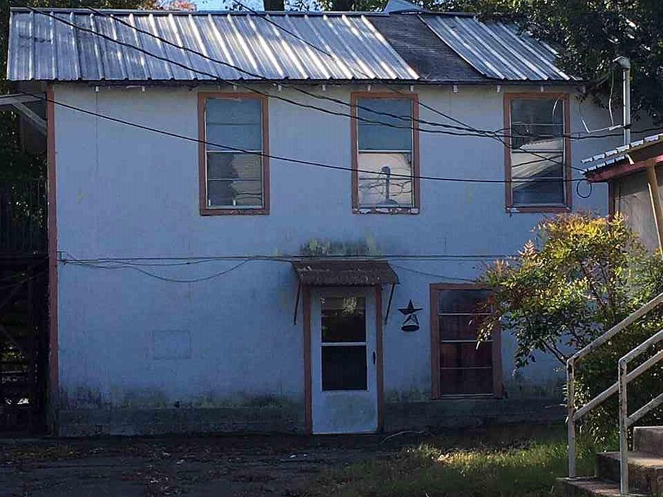 Building Photo 3