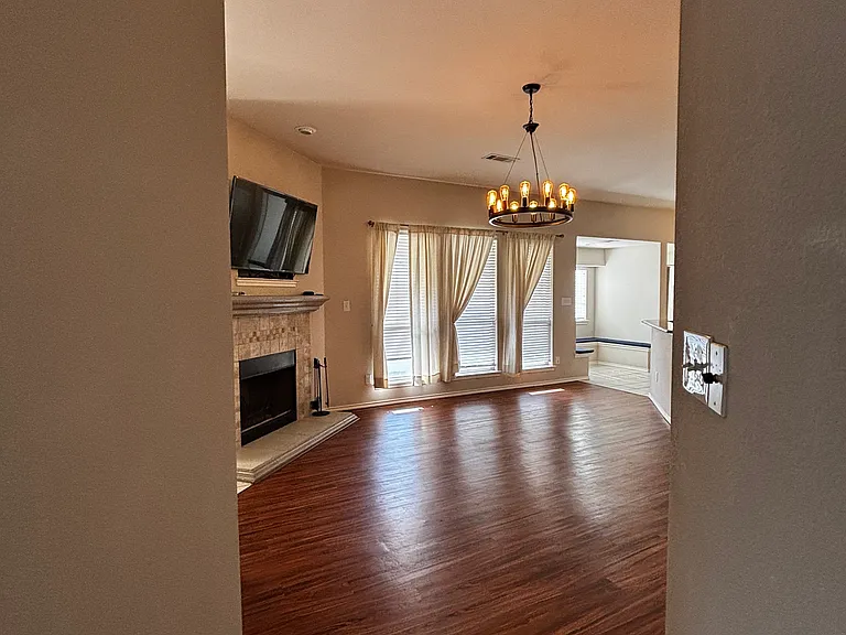 5008 Nash Ln — Photo 12
