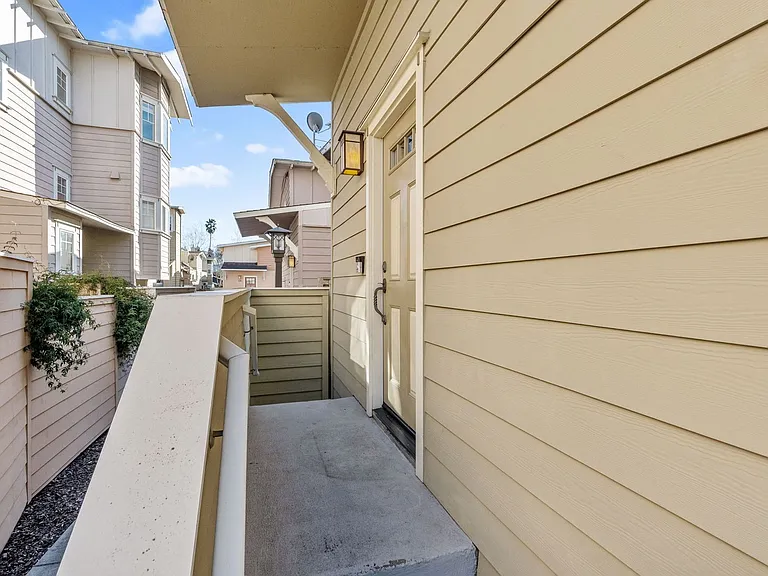 225 Valley Oak Drive — Photo 22