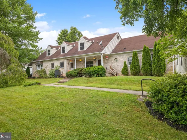601 Spear St, Oxford, PA 19363
