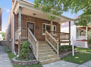 6433 28th Pl, Berwyn, IL 60402