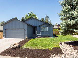 1685 NE Heavenly Dr, Bend, OR 97701
