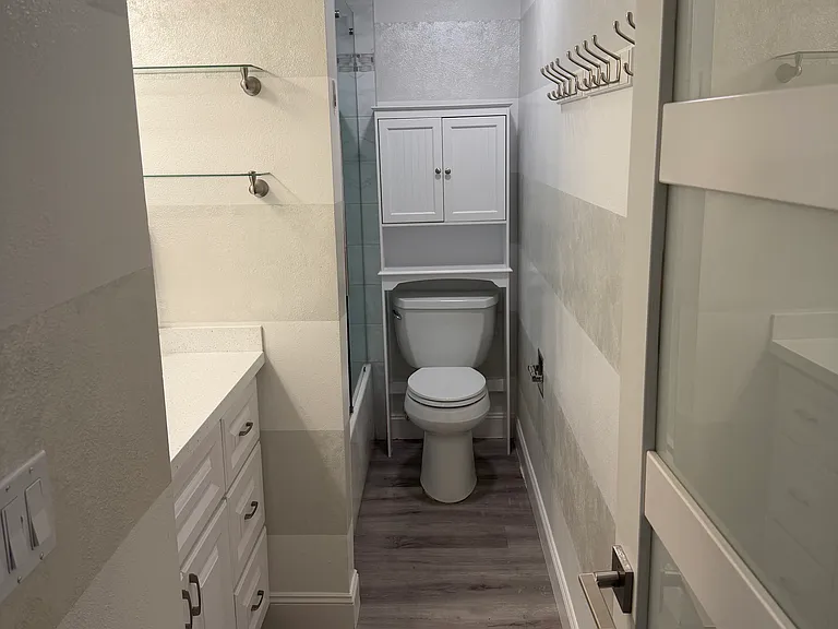 105 4th Ave NE #206 — Photo 9