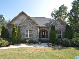 402 Orchard Cir, Hayden, AL 35079