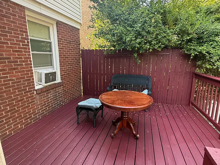 1331 Methyl St — Photo 18