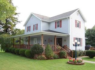 137 Strausser Rd, Jackson Center, PA 16133