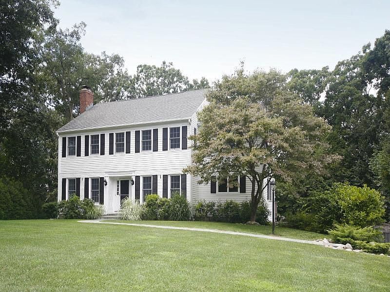 11 Barringer Rd, Darien, CT 06820 | Zillow