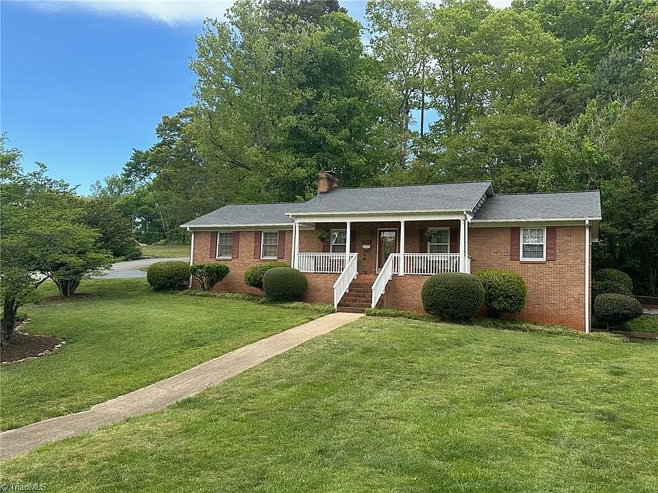 1st image of 156 Greenwood Ave