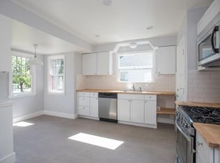 2628 NE Ainsworth St, Portland, OR 97211
