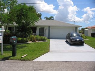 1914 SE 26th St, Cape Coral, FL 33904