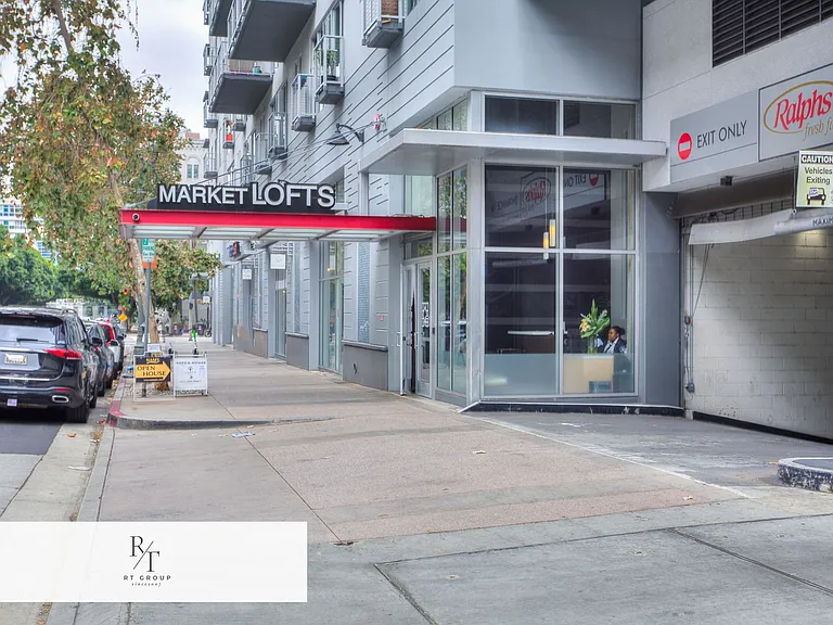 645 W 9th St #742 — Photo 1