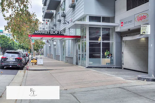 645 W 9th St #742 Photo 1