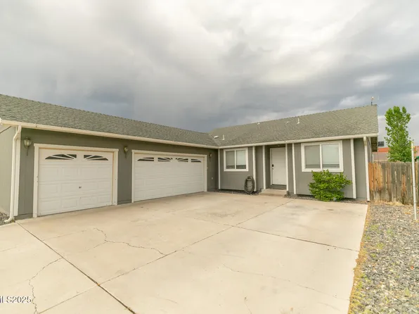 726 Tamsen Rd, Fernley, NV 89408