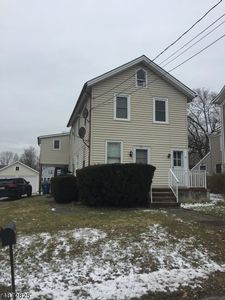 35 Center St, Annandale, NJ, 08801