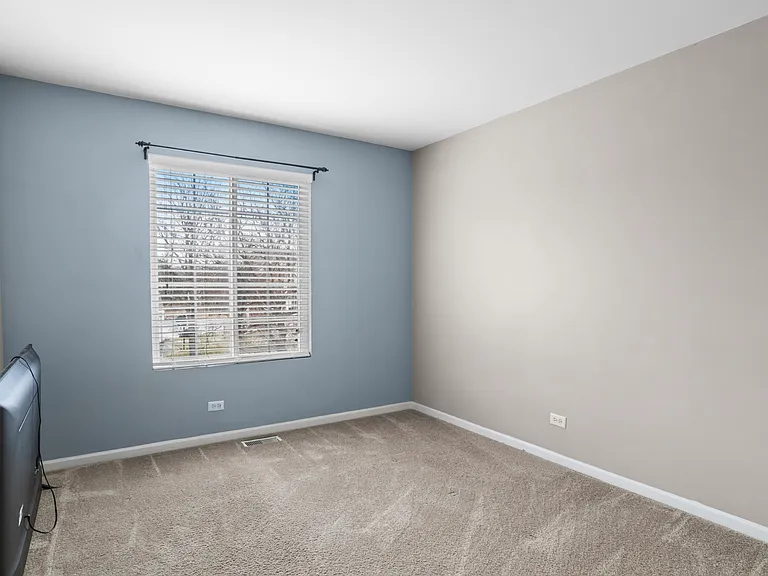 1675 Preston St — Photo 18