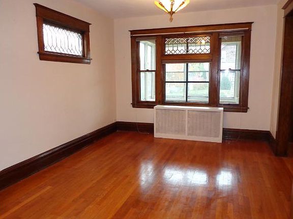 4th image of 1272 Englewood Ave