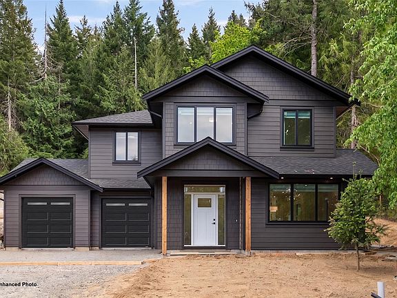 2nd image of 8019 Ridge Rd