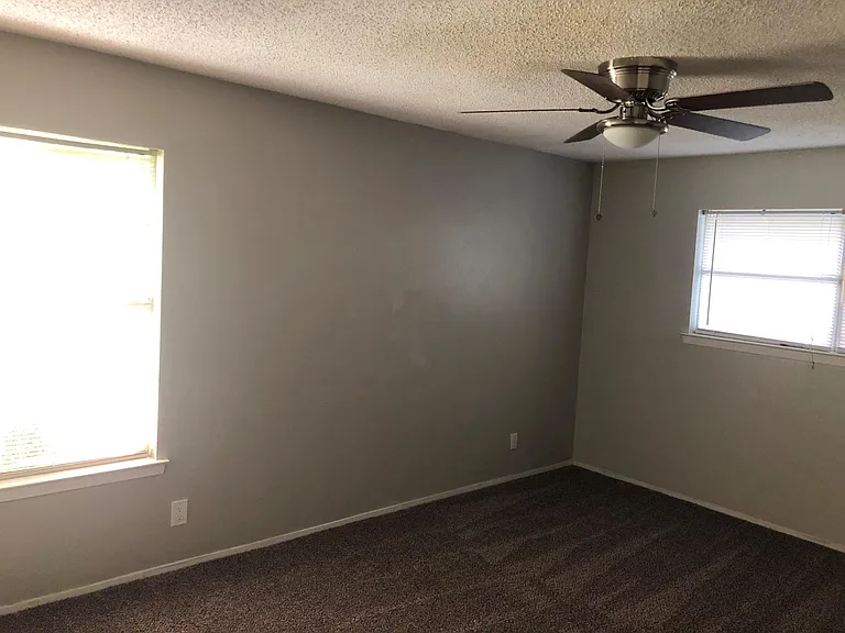 5229 Purington Ave — Photo 6