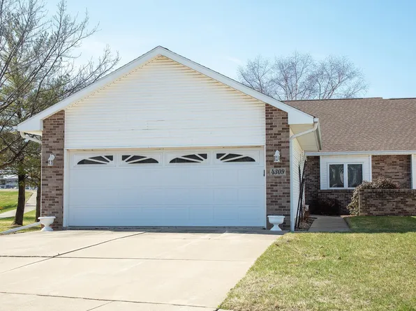 4309 Briarwood Dr, Cedar Falls, IA 50613