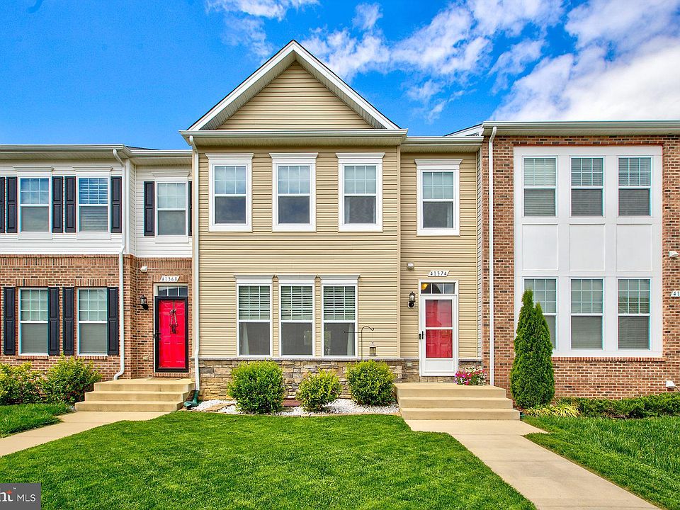 1st image of 41374 Margrove Cir
