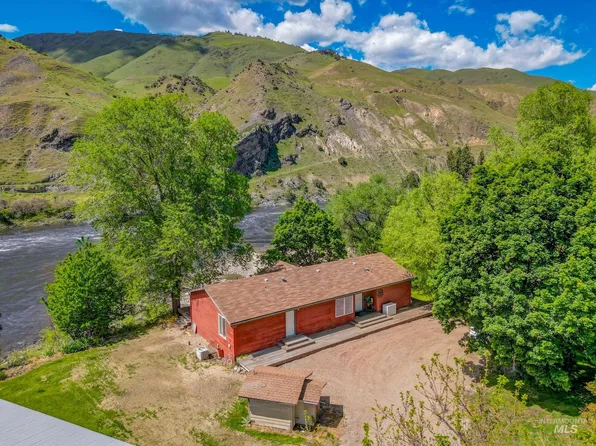 151 Cow Creek Rd, Lucile, ID 83542