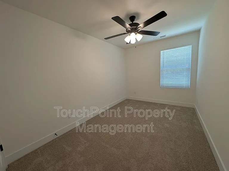 1415 Arden Ave — Photo 16