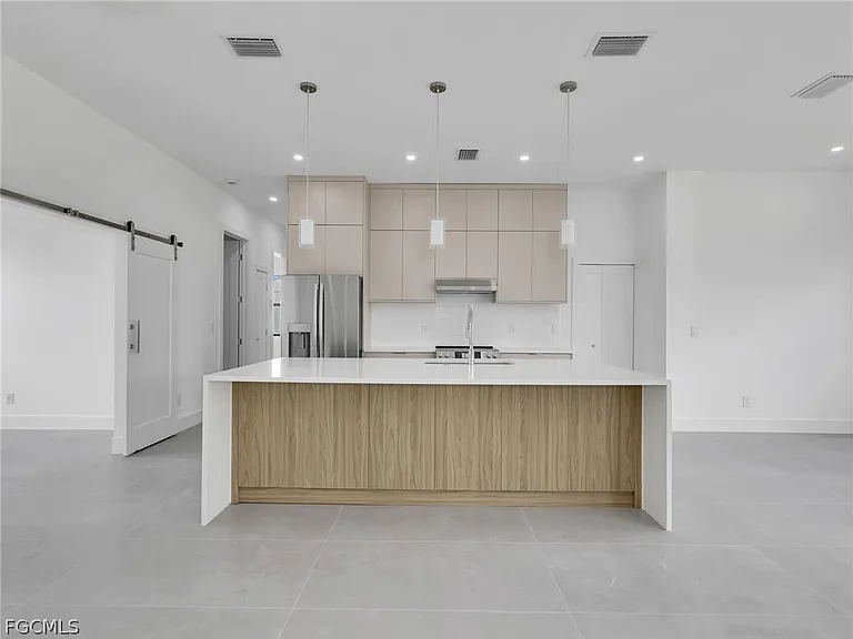 6192 Kambach St — Photo 14
