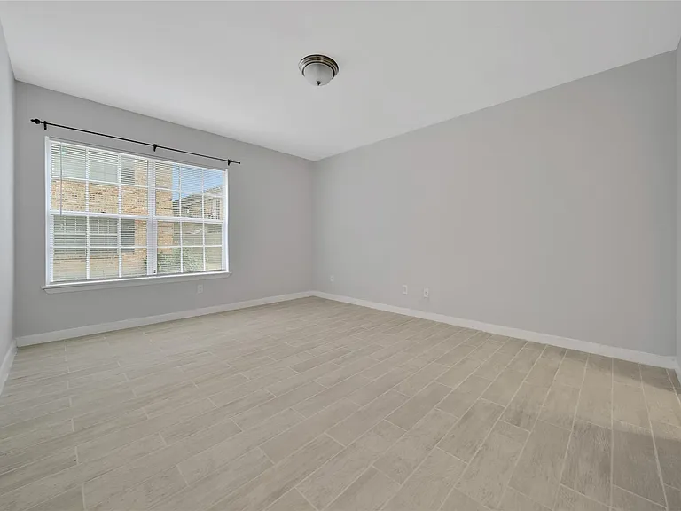 2822 Briarhurst Dr #45 — Photo 12