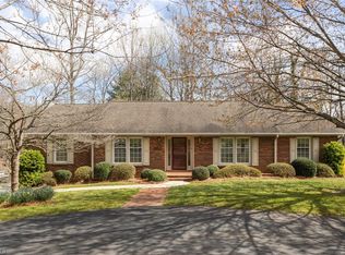 1393 Turkey Hill Rd, Winston Salem, NC 27106