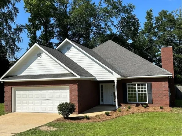 1182 Railroad Ave, Smiths Station, AL 36877