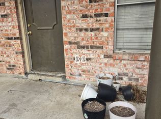 1400 N Saint Marys St APT 88, Beeville, TX 78102