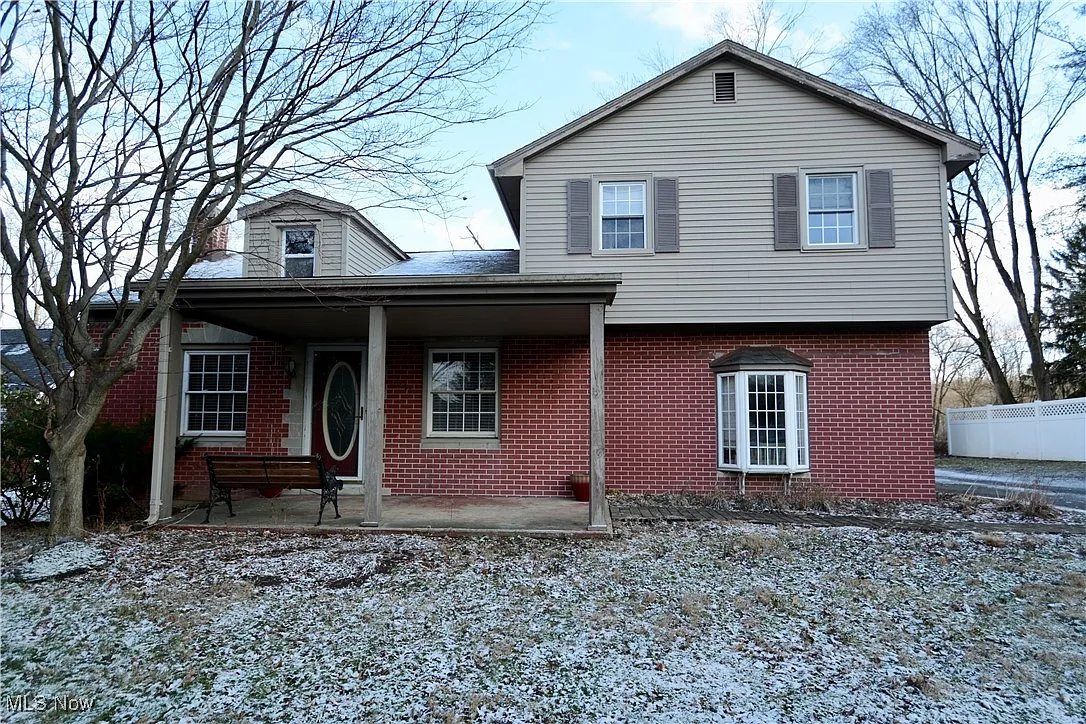 8391 Youngstown Pittsburgh Rd photo 1