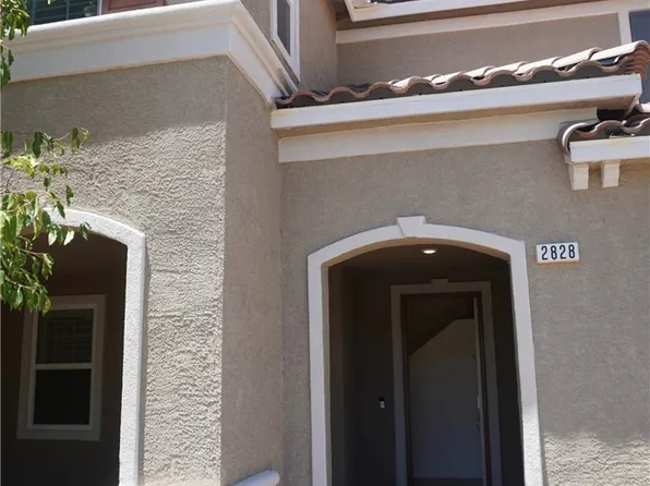 2828 Alenga St, Henderson, NV 89044