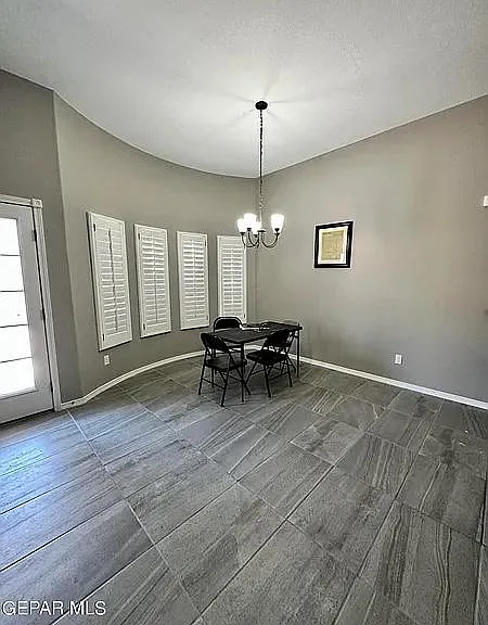 232 Glenlivet Way — Photo 8