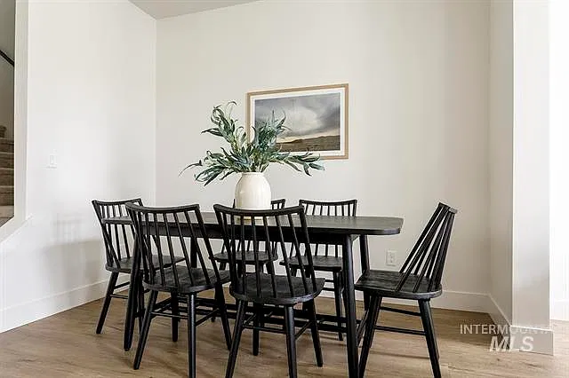 2 bed, 2.5 bath, 1612 sqft, $2,900 — Photo 4