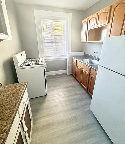 1579 Chapel St #305 Photo 1