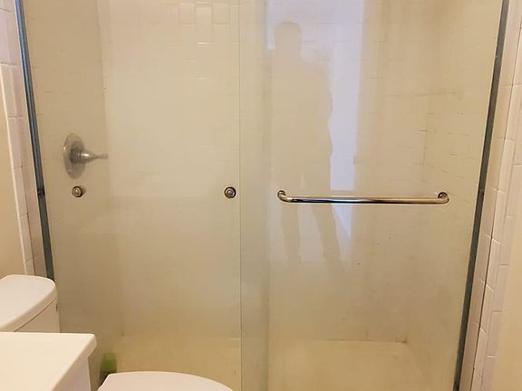 5th image of 1447 48th Ave APT 3