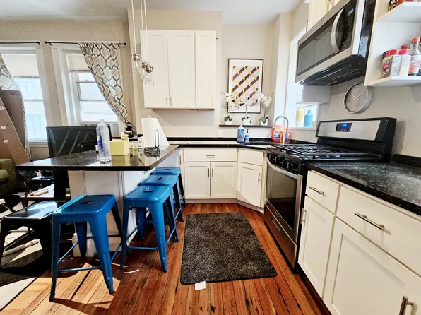 20 Moon St, Boston, MA
