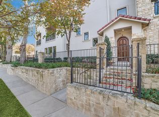 3535 Routh St #B, Dallas, TX 75219
