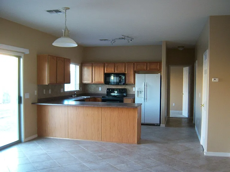 1508 E Heather Dr — Photo 17