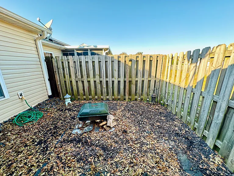 161 Haley Dr — Photo 7