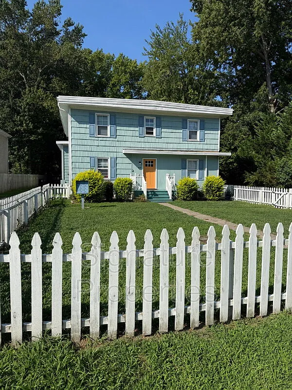 1 bed, 1.0 bath, 690 sqft, $1,100 — Photo 1