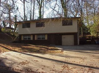 303 Mimosa Dr, Warner Robins, GA 31093
