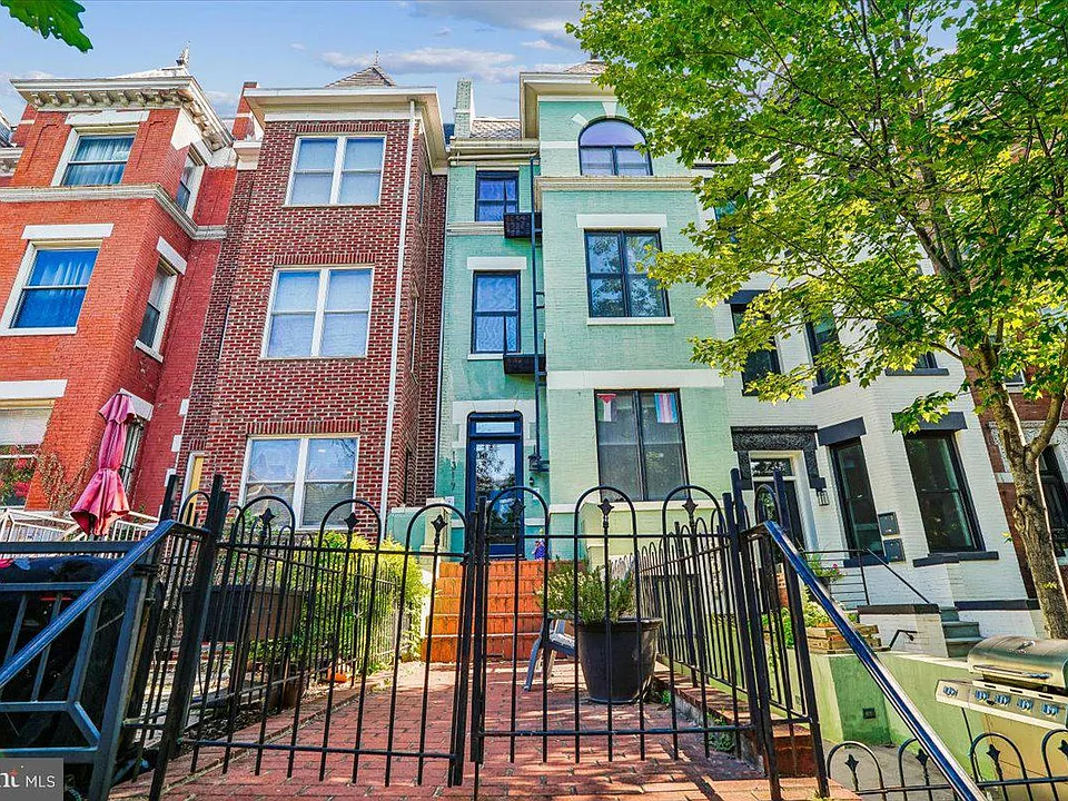 1317 Harvard St NW #1