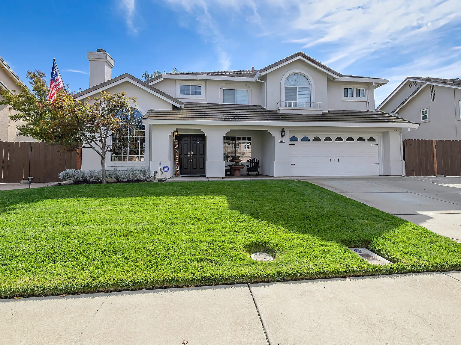 5487 Wildflower Dr — Photo 2